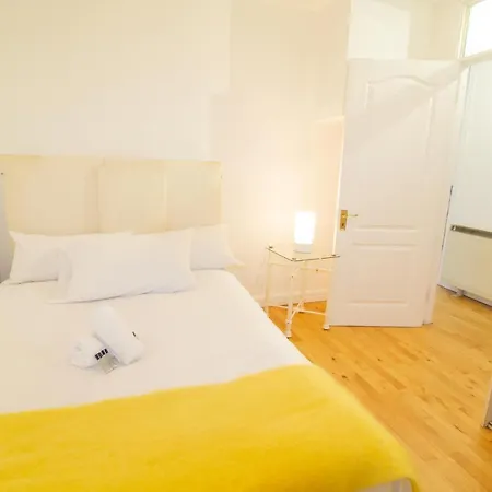 Heart Of Galway City Apartment *